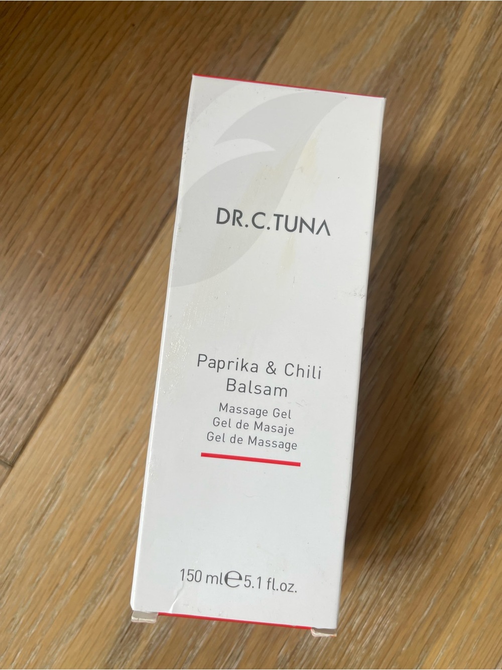 Farmasi Paprika & Chili Balsam Massage Gel - White with Red Accent